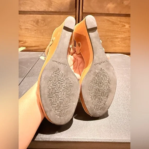 Cole Haan Wedges Slip On Thin Straps - Picture 7 of 12